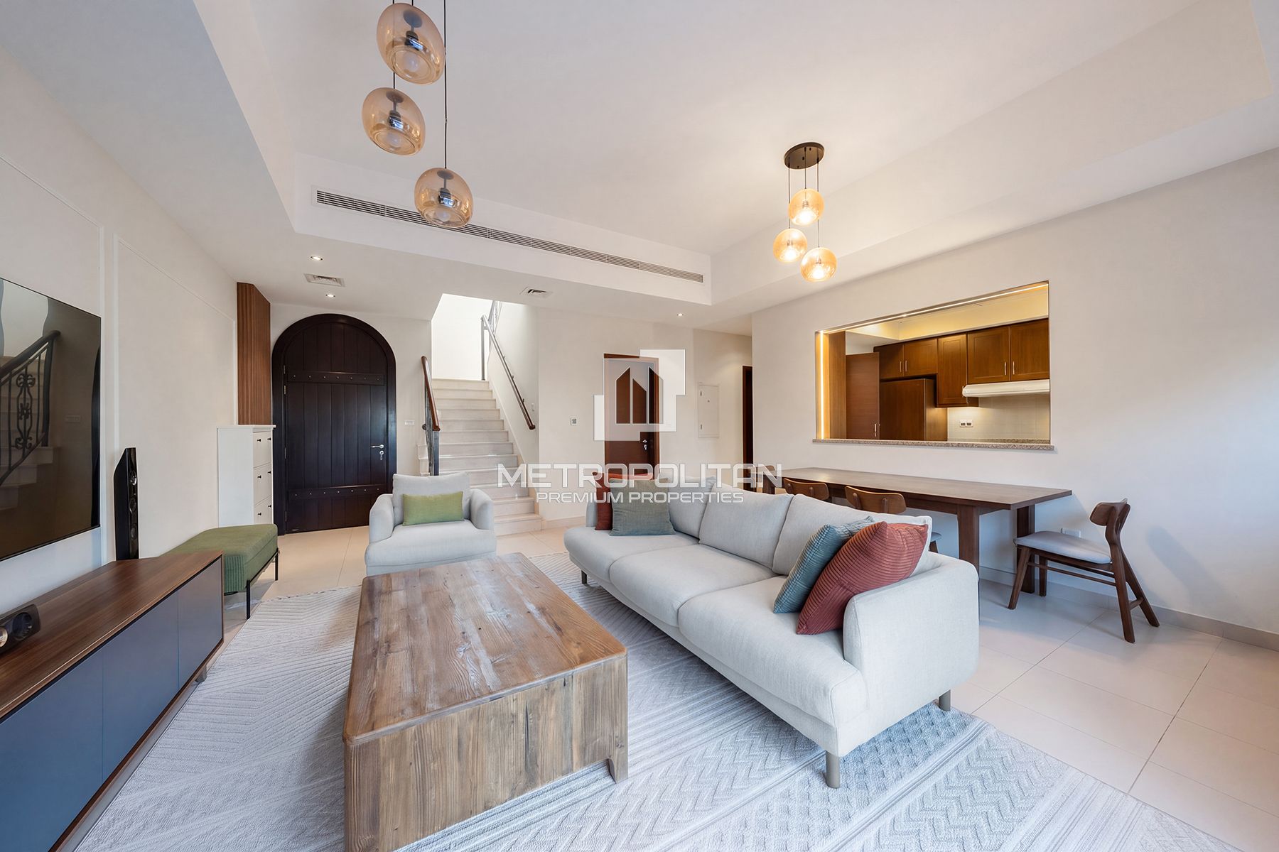 Exclusive | Single Row | Vastu Compliant
