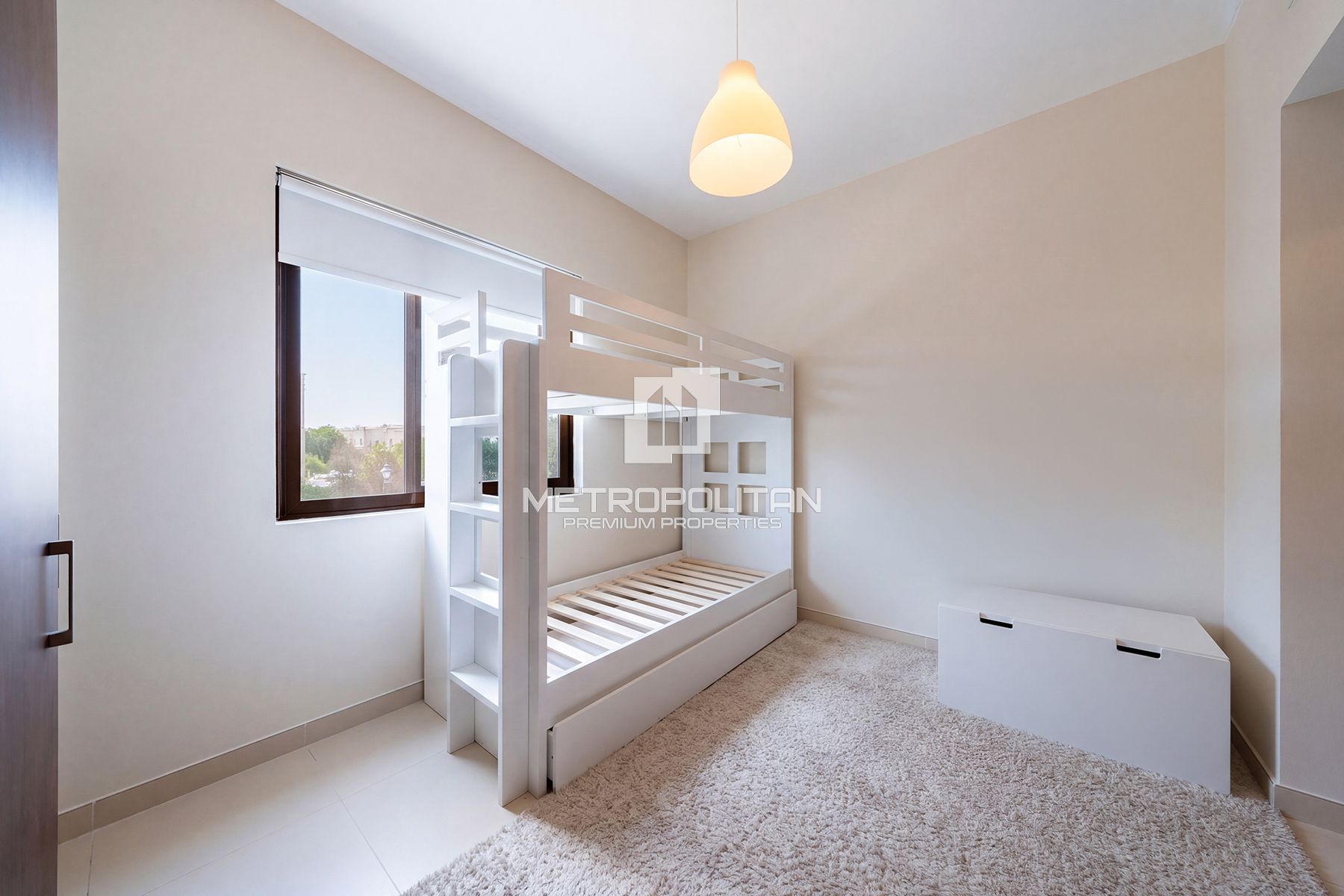 Exclusive | Single Row | Vastu Compliant