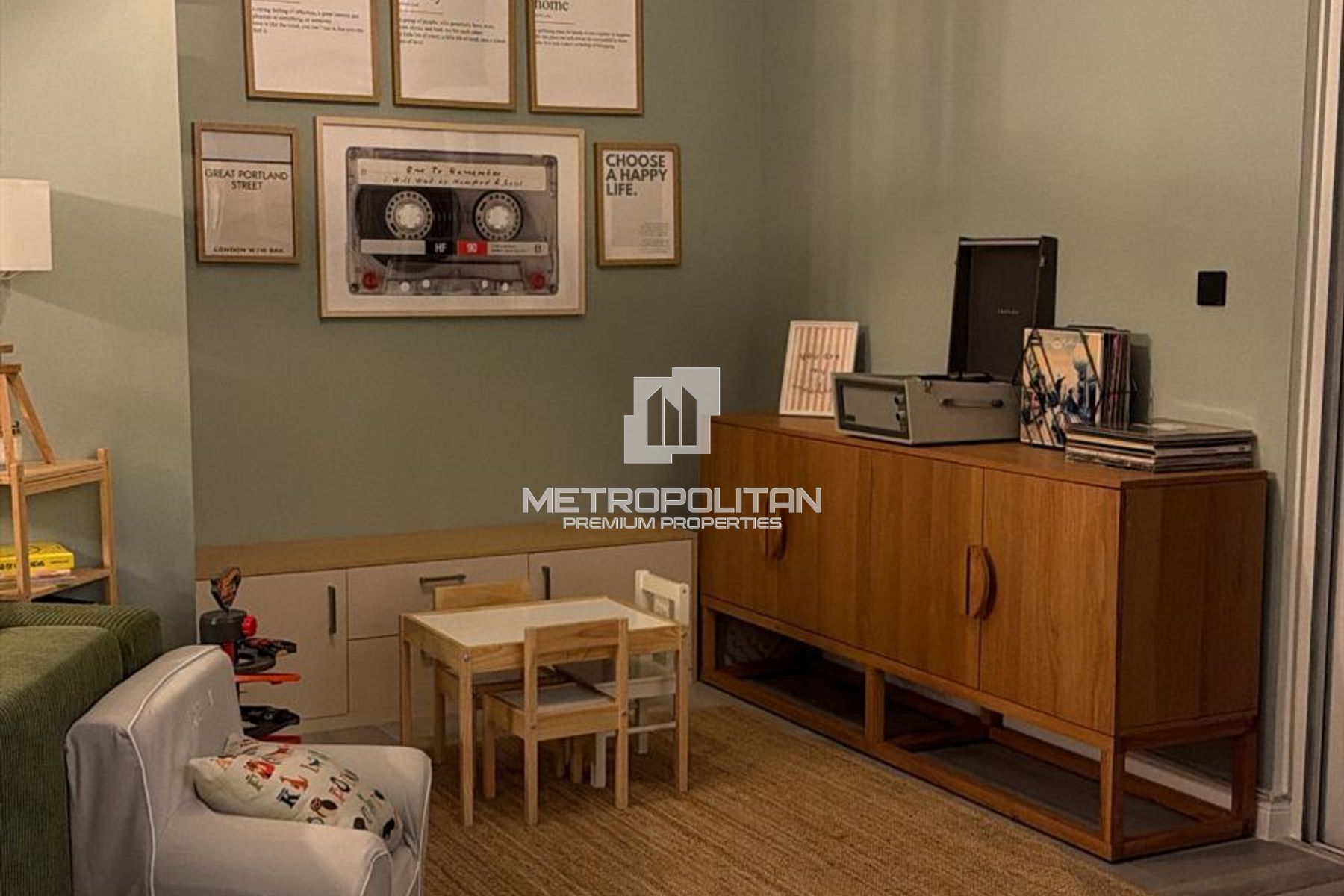 Spacious 1 Bed + Study Apartment | Bright & Modern