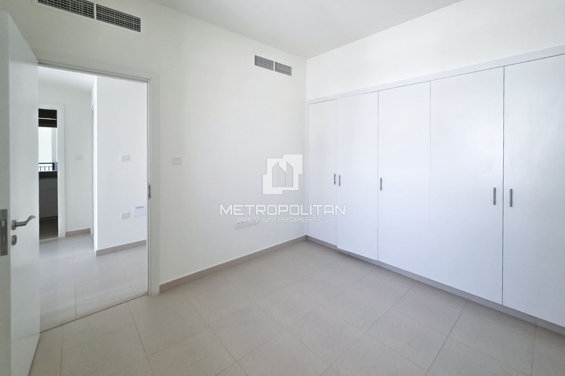 Single Row | Vacant | Type 1 | Ready To View