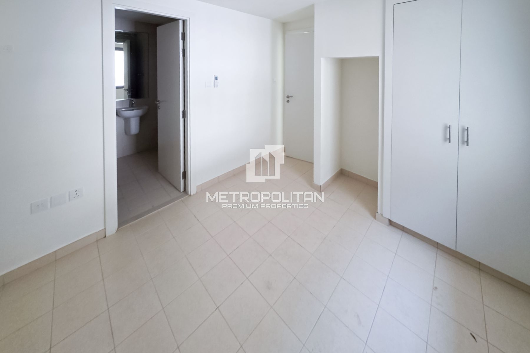 Single Row | Vacant | Type 1 | Ready To View