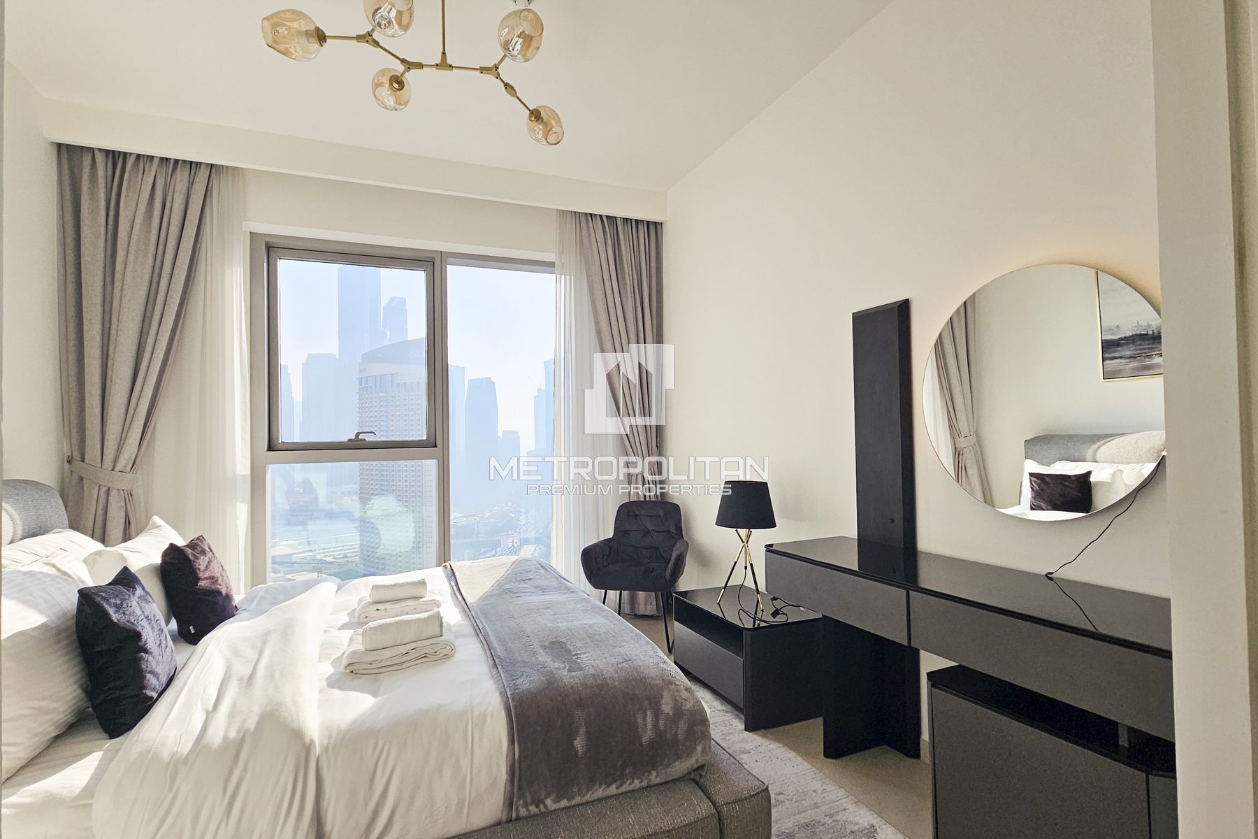 Burj Khalifa Views | High Floor | Key in Hand
