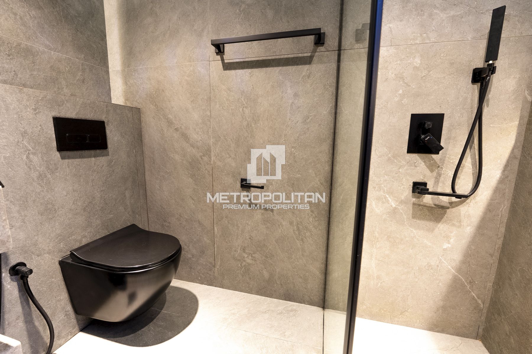 Office Room | Tastefully Upgraded | Private Garden
