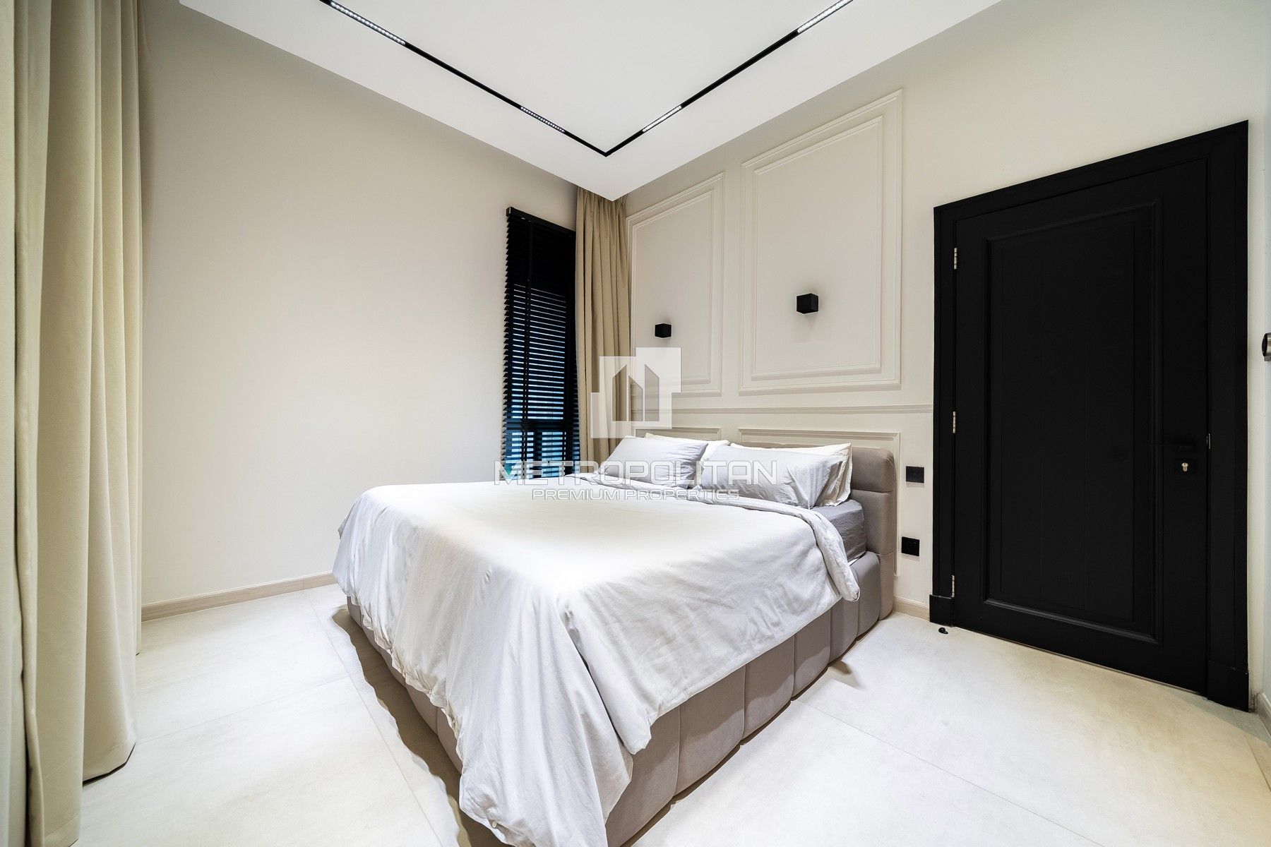 Office Room | Tastefully Upgraded | Private Garden