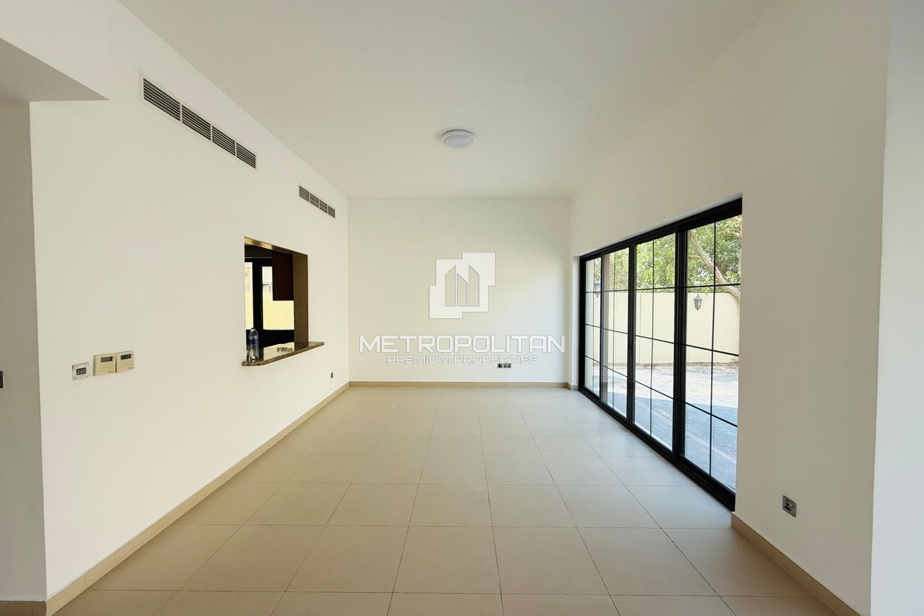 Urgent Deal| Motivated Seller| Vacant |Unfurnished