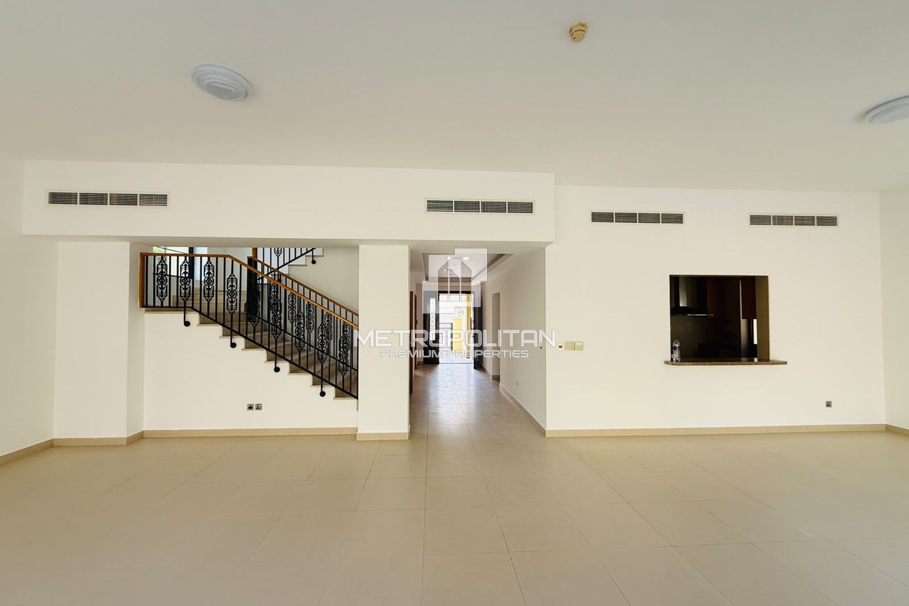 Urgent Deal| Motivated Seller| Vacant |Unfurnished