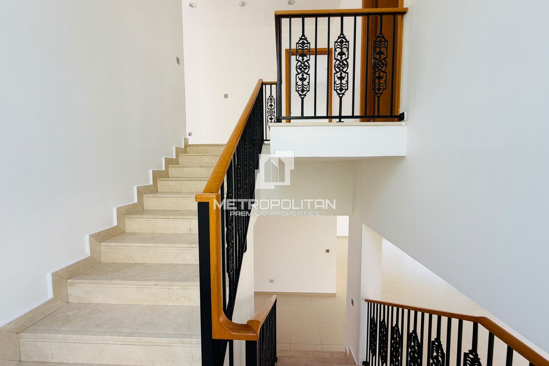 Urgent Deal| Motivated Seller| Vacant |Unfurnished