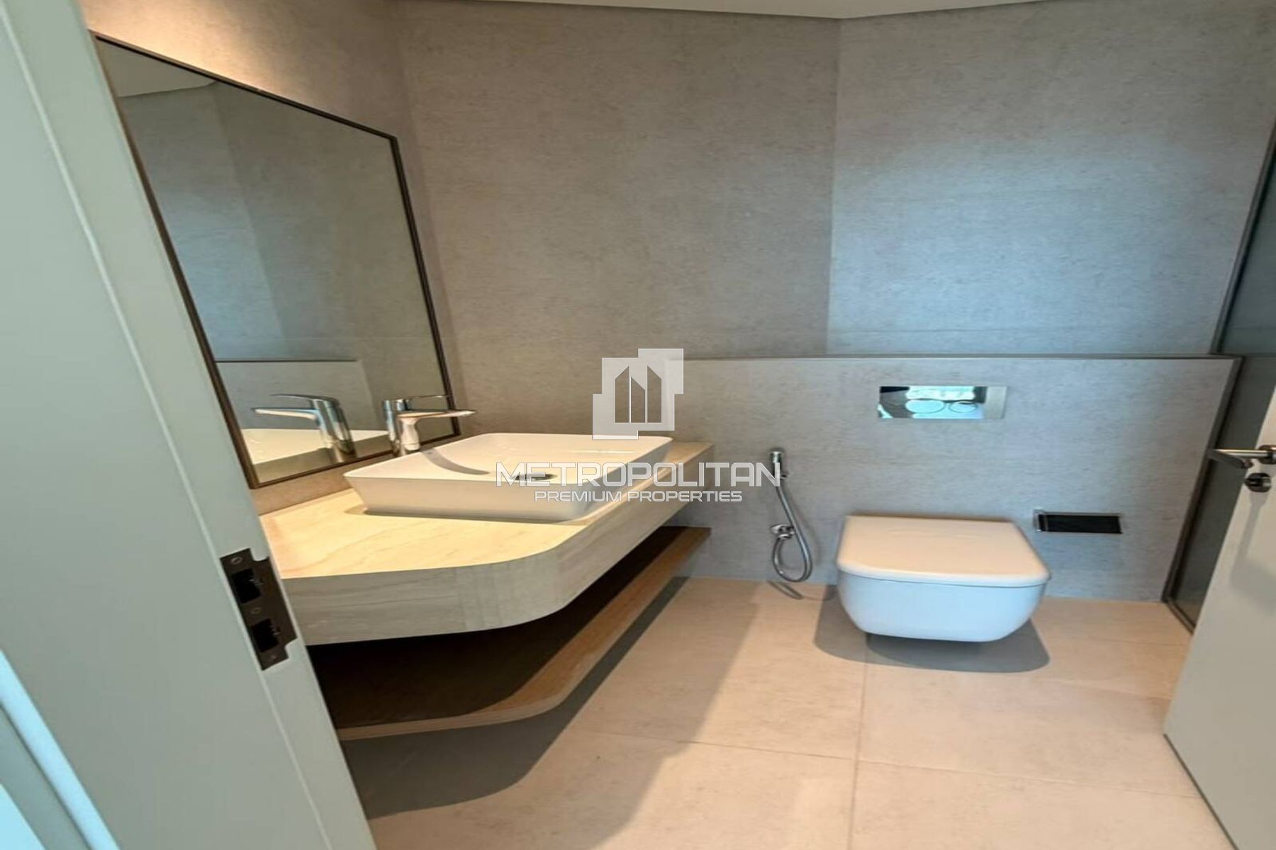 BayViews South | Lagoon View | Ready to Move