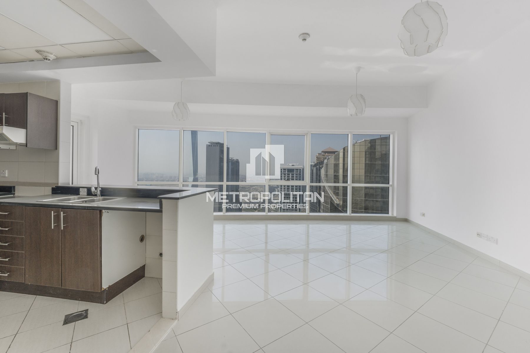 Fully upgraded 1BR | Vacant | Prime JLT Location