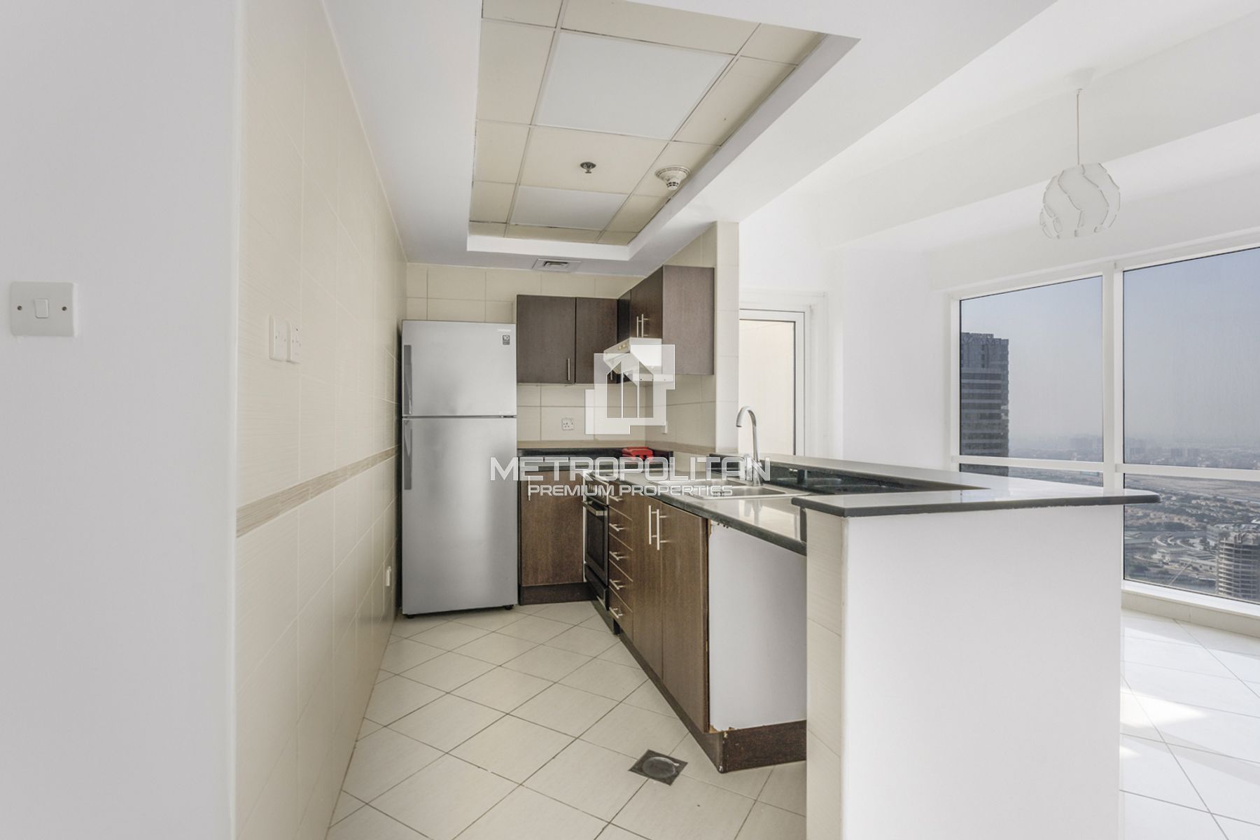 Fully upgraded 1BR | Vacant | Prime JLT Location