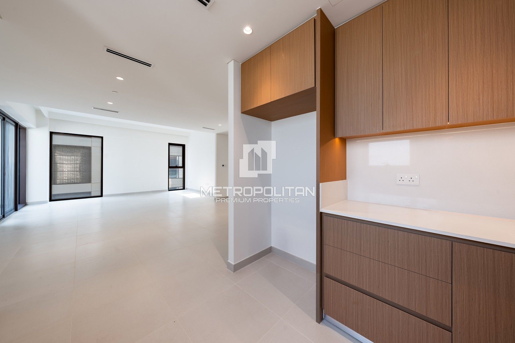 Premium Living | Wake Up to Dubai Creek Tower