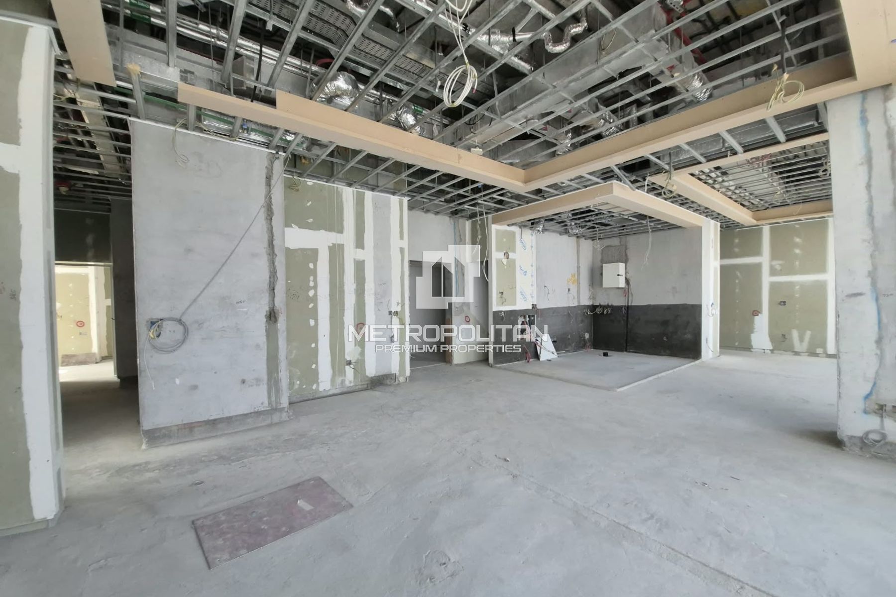Full-Floor Residential | Shell & Core | High Floor