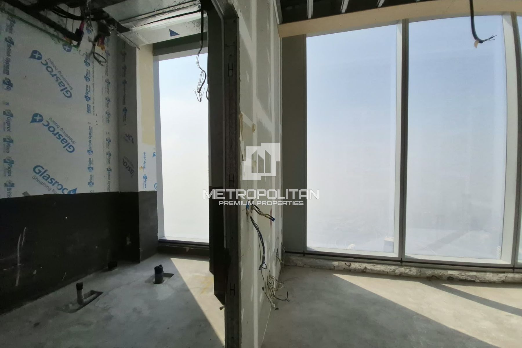 Full-Floor Residential | Shell & Core | High Floor