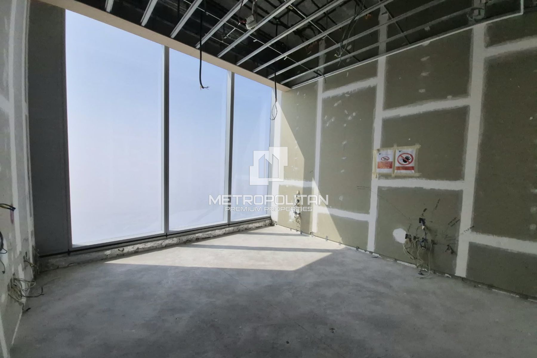 Full-Floor Residential | Shell & Core | High Floor