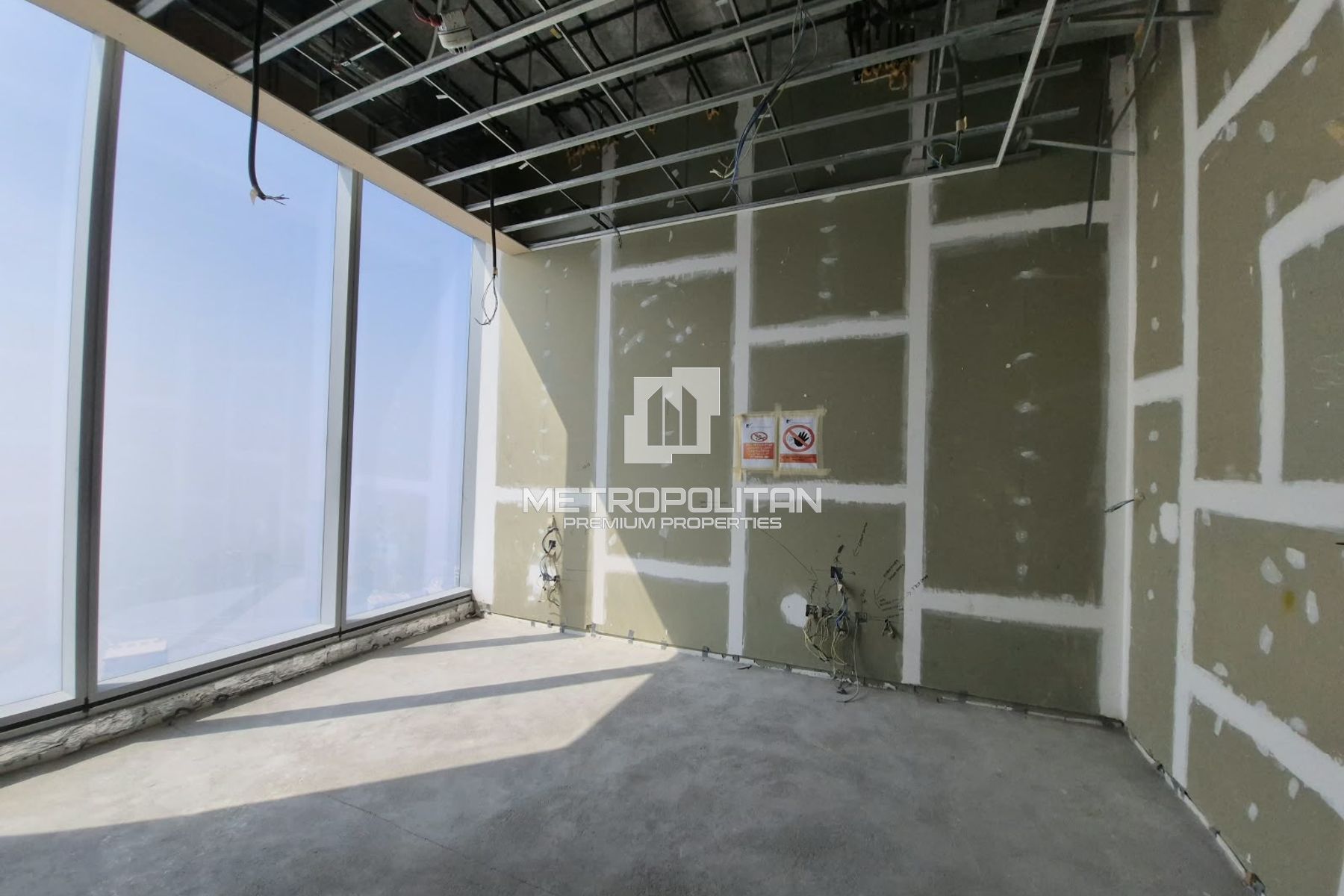 Full-Floor Residential | Shell & Core | High Floor
