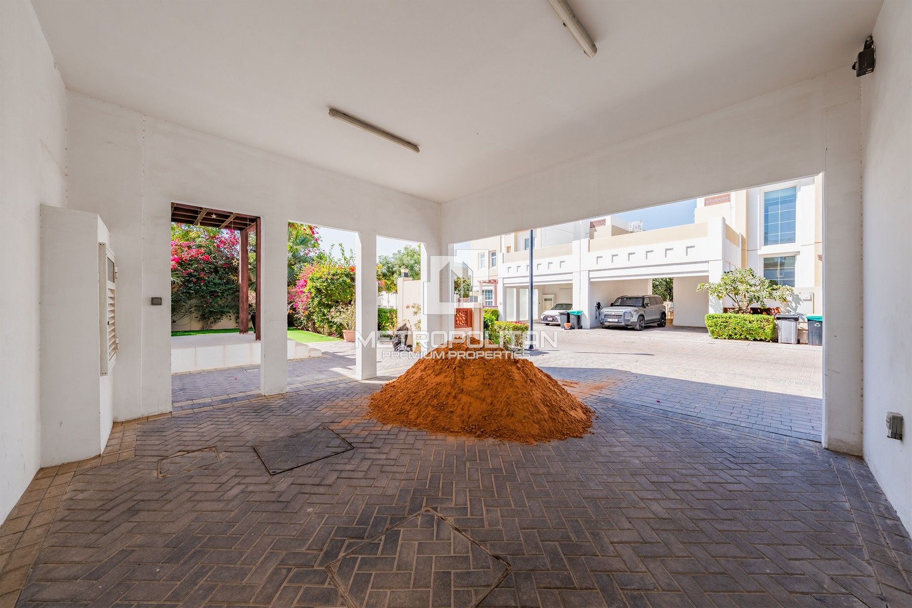 Type A | Large Plot | Vacant on transfer