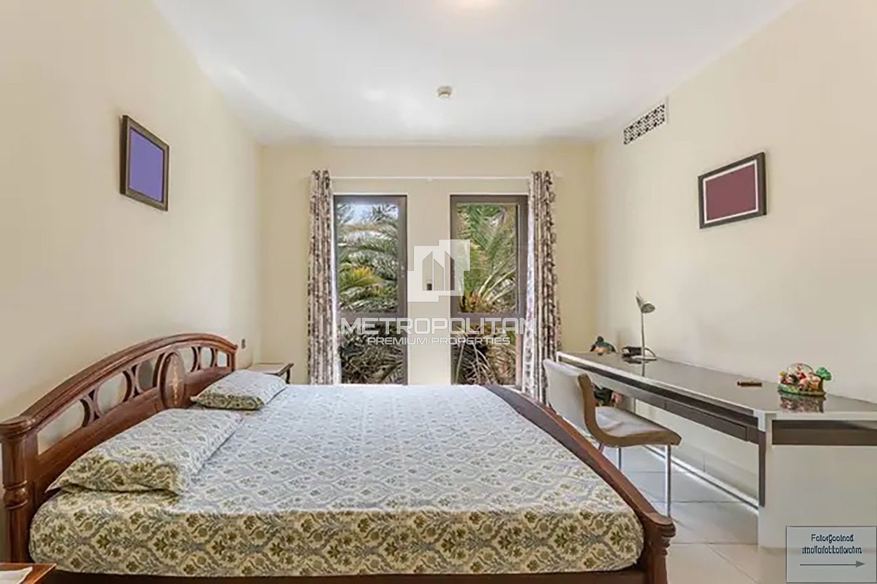 Study Room | Spacious Living | Greenery Views