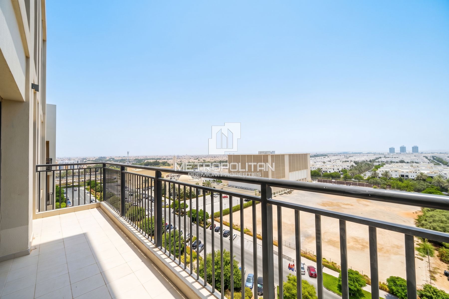 Penthouse Living | 4BR Duplex | All En-suite