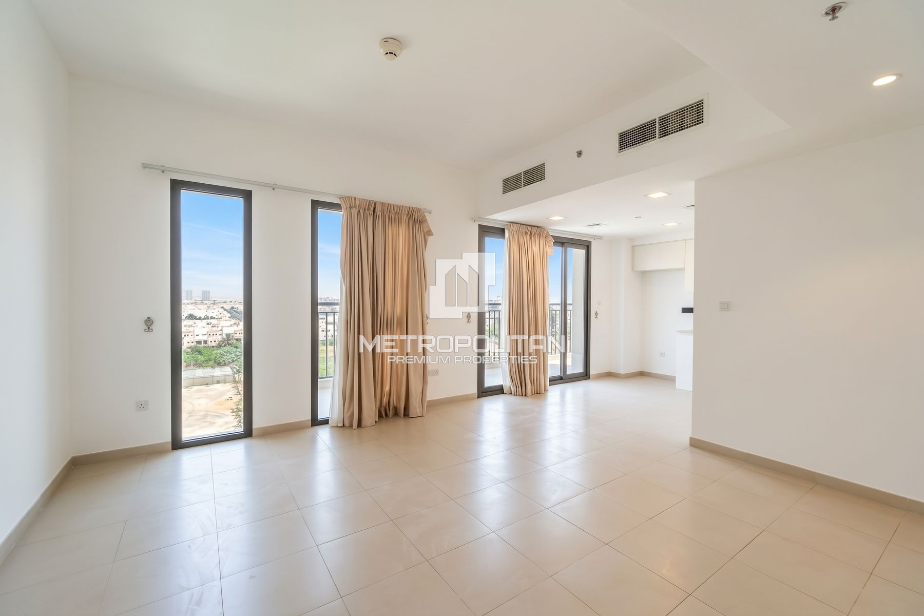 Penthouse Living | 4BR Duplex | All En-suite