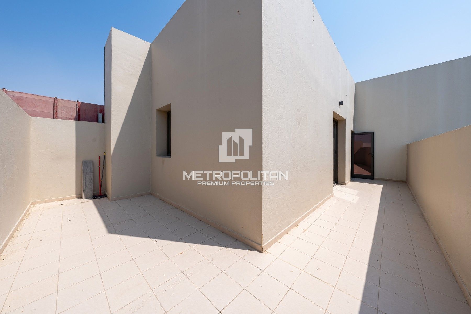 Penthouse Living | 4BR Duplex | All En-suite