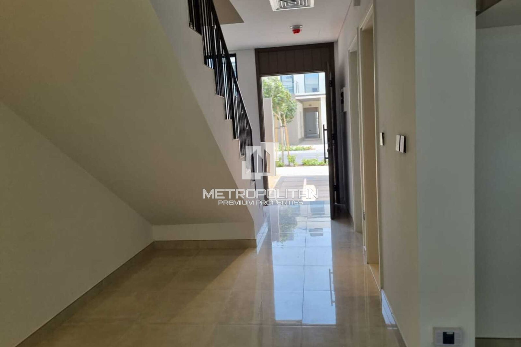 2BR Townhouse for Sale in Falcon Island North, Al Hamra Village - MPS-52045