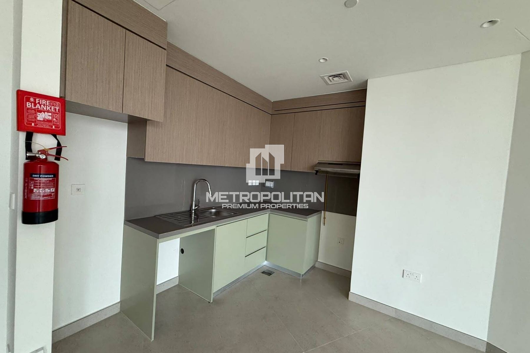 2BR in North Bay |Sea View | Exclusive Opportunity
