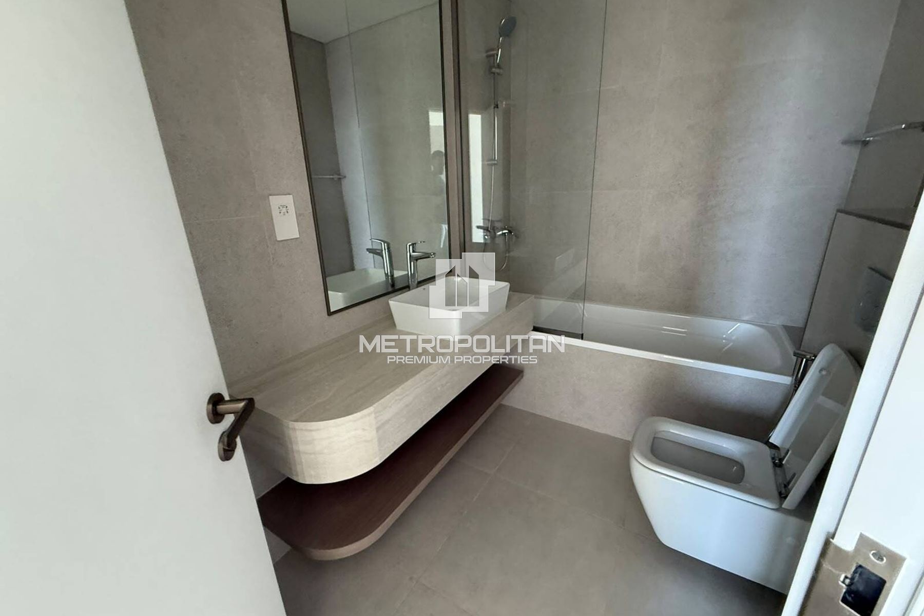 2BR in North Bay |Sea View | Exclusive Opportunity