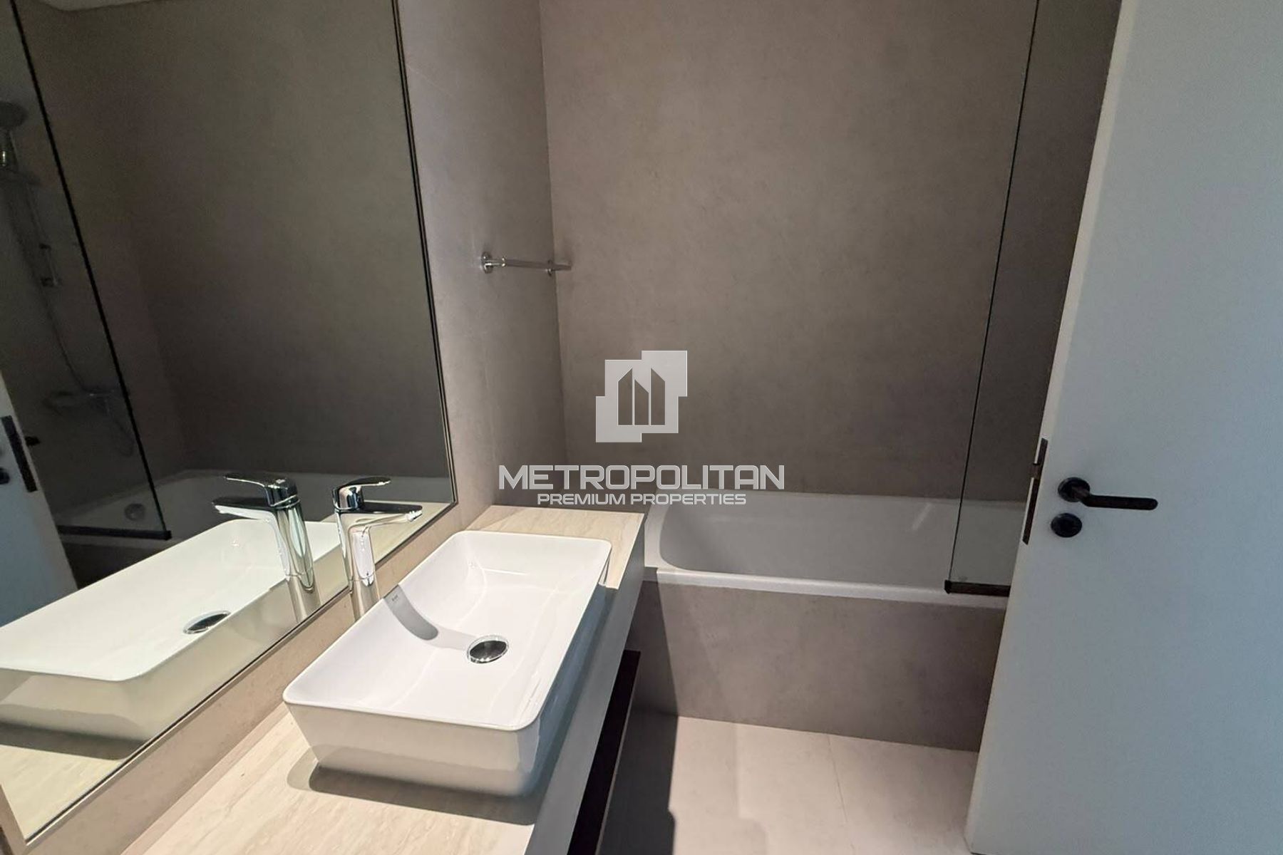Elegant 2BR | Sea View | Book and View It Today