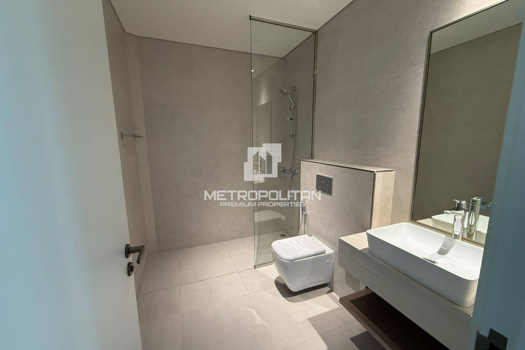 Elegant 2BR | Sea View | Book and View It Today