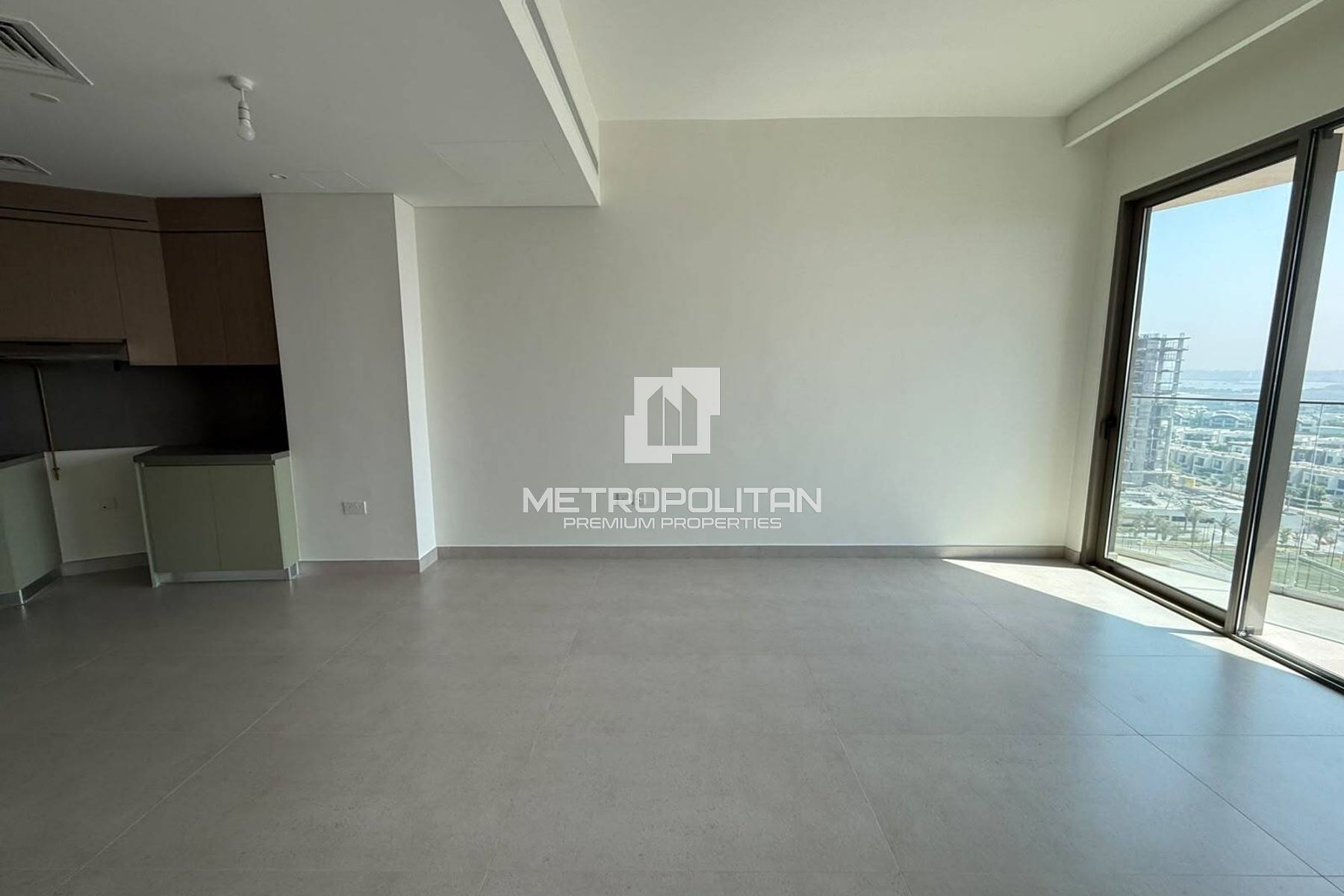 High Floor 1BR | Beach View | Open Community Views