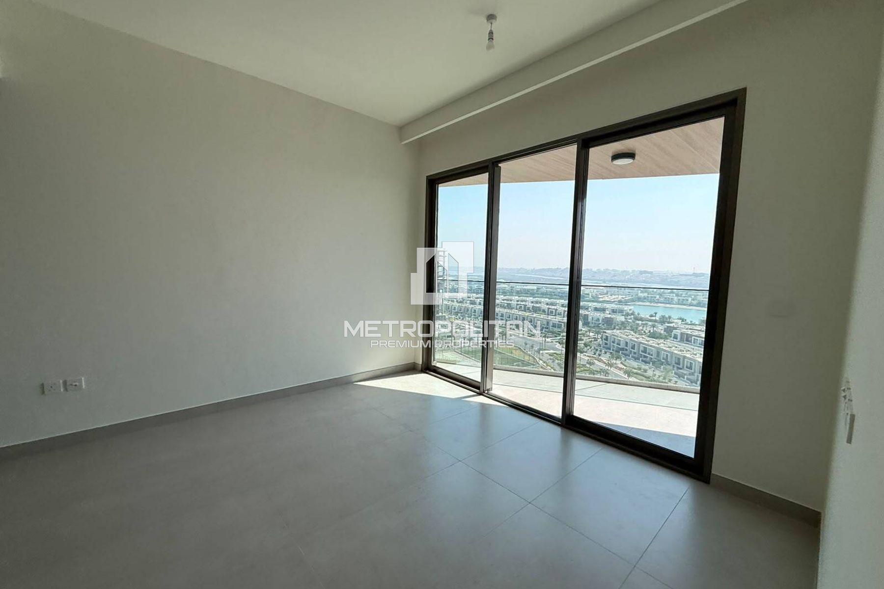 High Floor 1BR | Beach View | Open Community Views