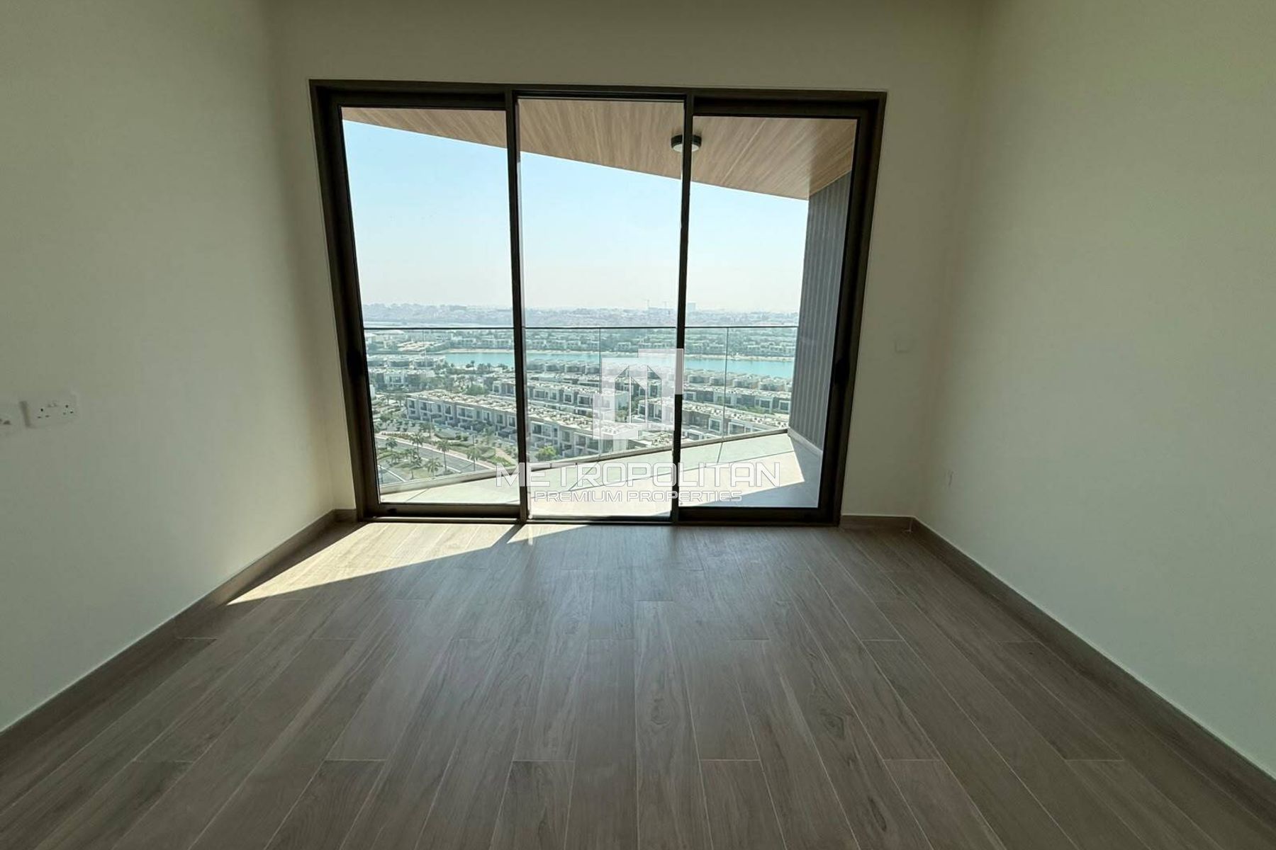High Floor 1BR | Beach View | Open Community Views