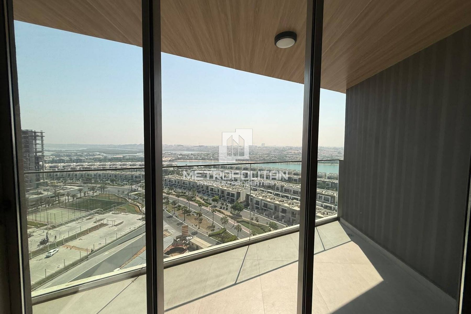 High Floor 1BR | Beach View | Open Community Views