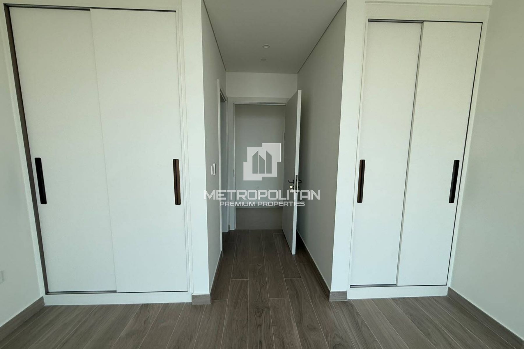 High Floor 1BR | Beach View | Open Community Views