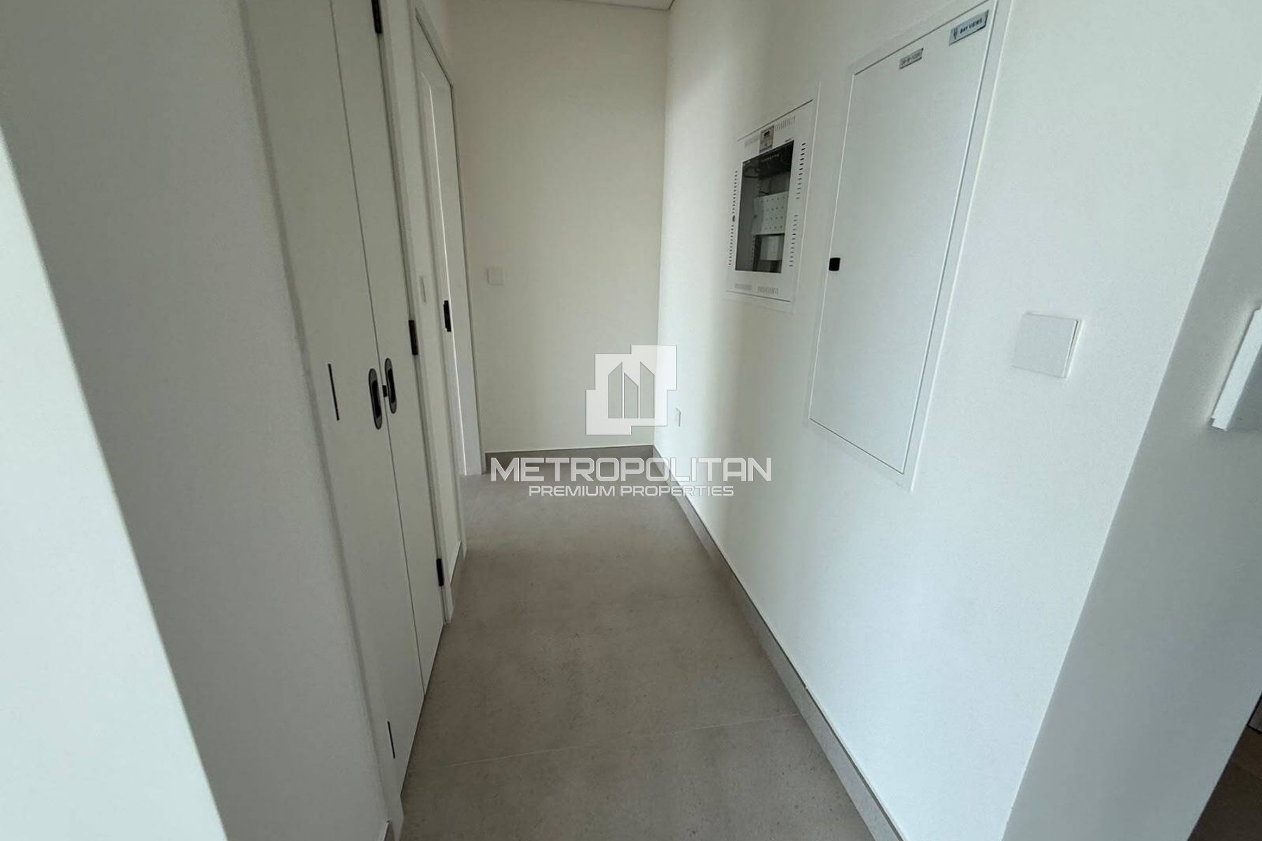 High Floor 1BR | Beach View | Open Community Views