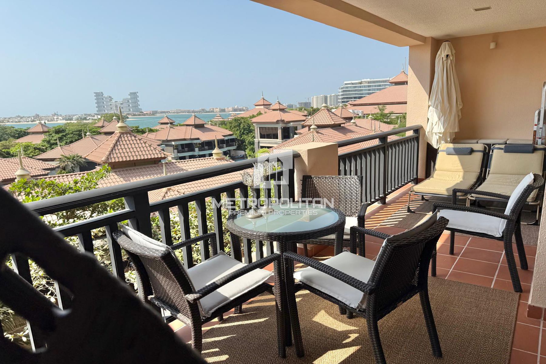 Furnished | Low Floor | Close to Original Price