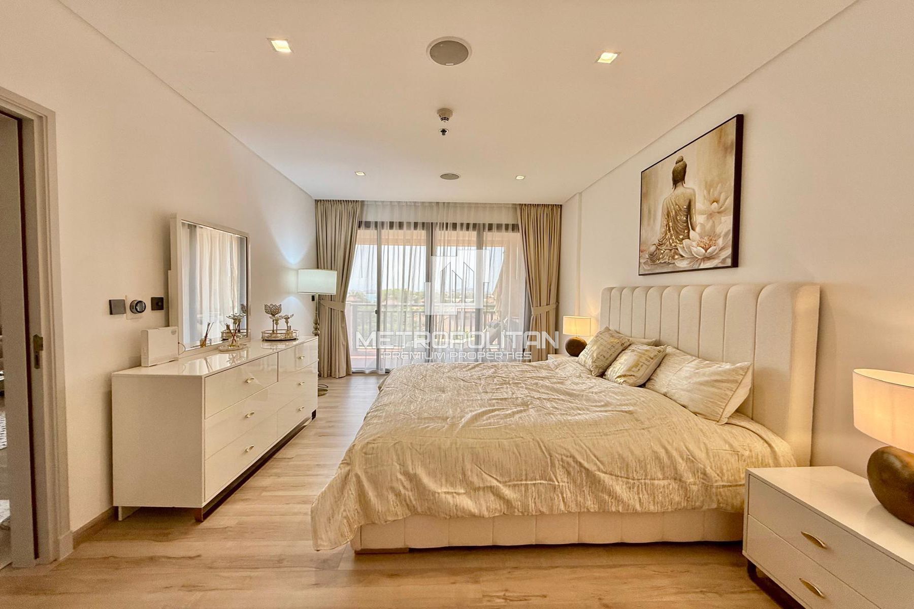 Furnished | Low Floor | Close to Original Price