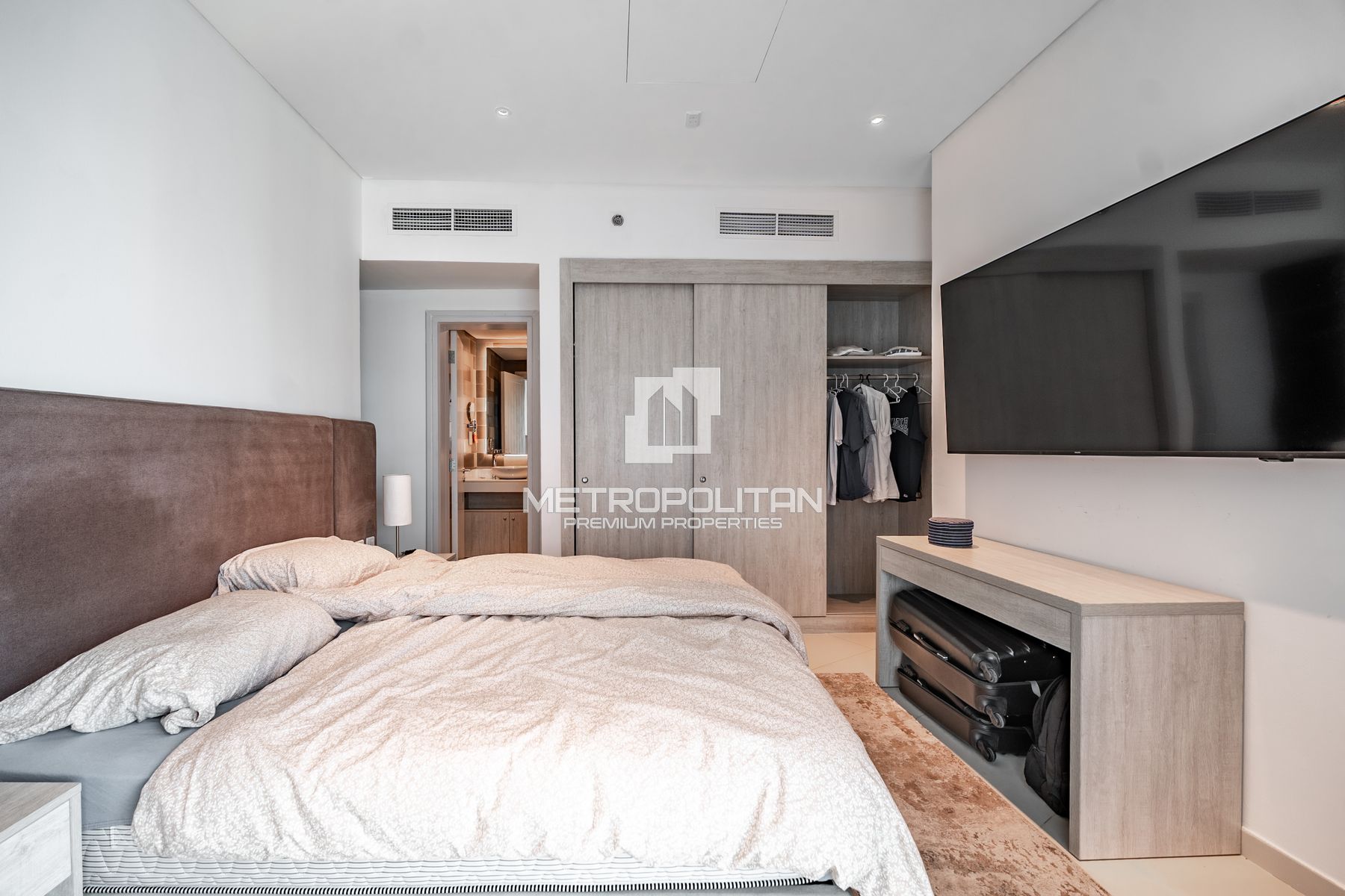 1BR Apartment for Sale in Seven Palm A, Palm Jumeirah - MPS-52164