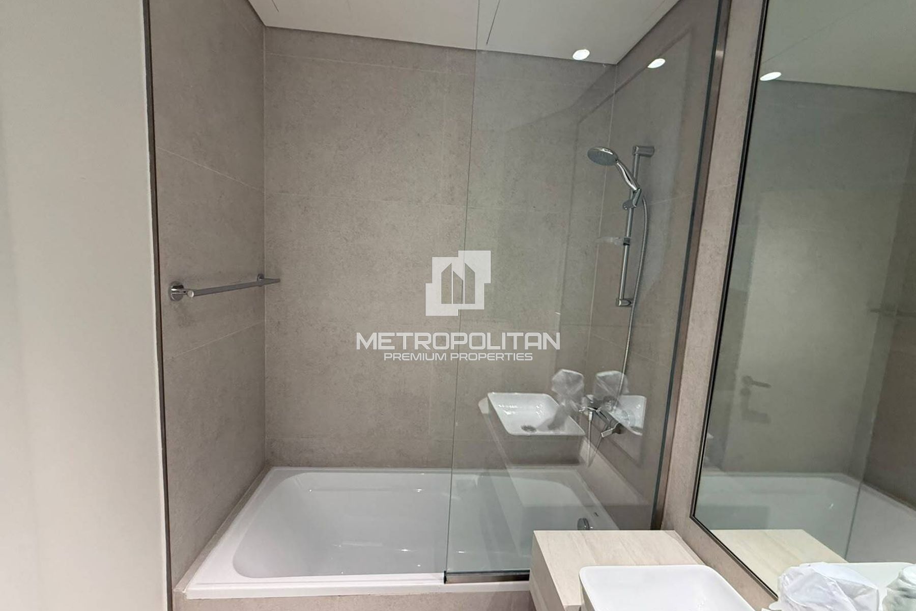 Mountain and Lagoon Views | Sunrise | Near OP