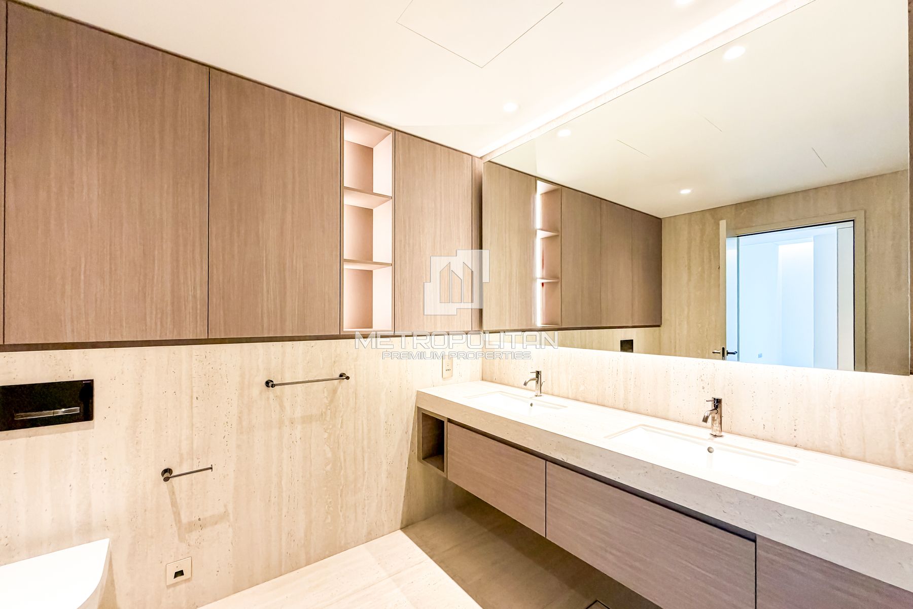 Unmatched Views | Move Now | Brand New | Palma