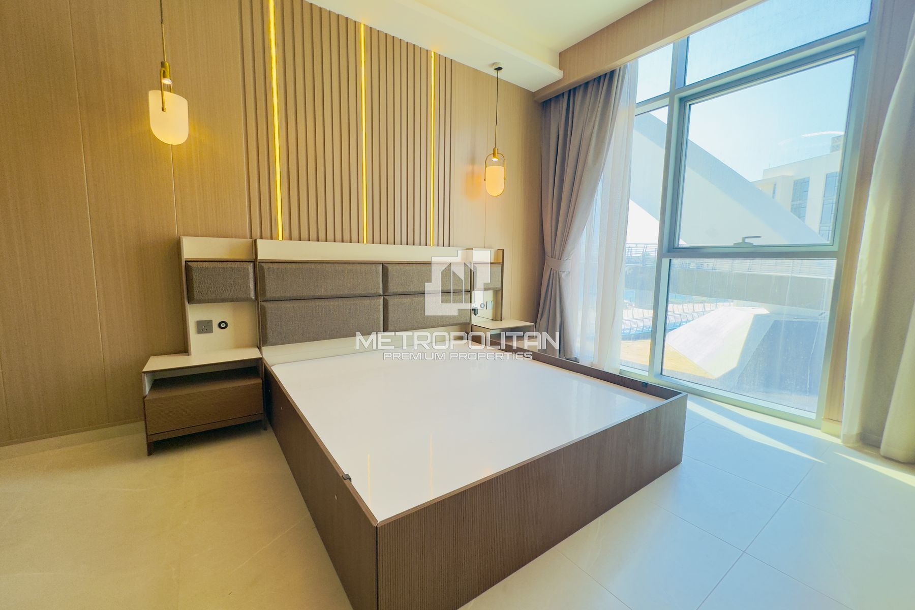 Fully Upgraded & Furnished | Vacant | Low Floor