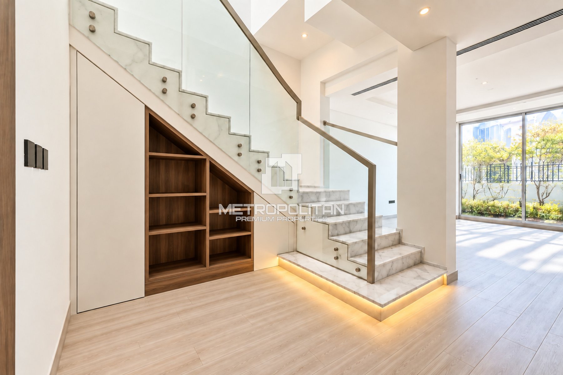 Luxury Villa | Fully Upgraded | 4 Bed + Maids Room