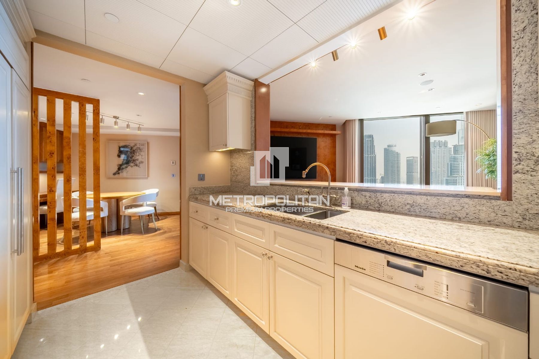 FULL FOUNTAIN VIEW | VACANT | TYPE E 2 BR