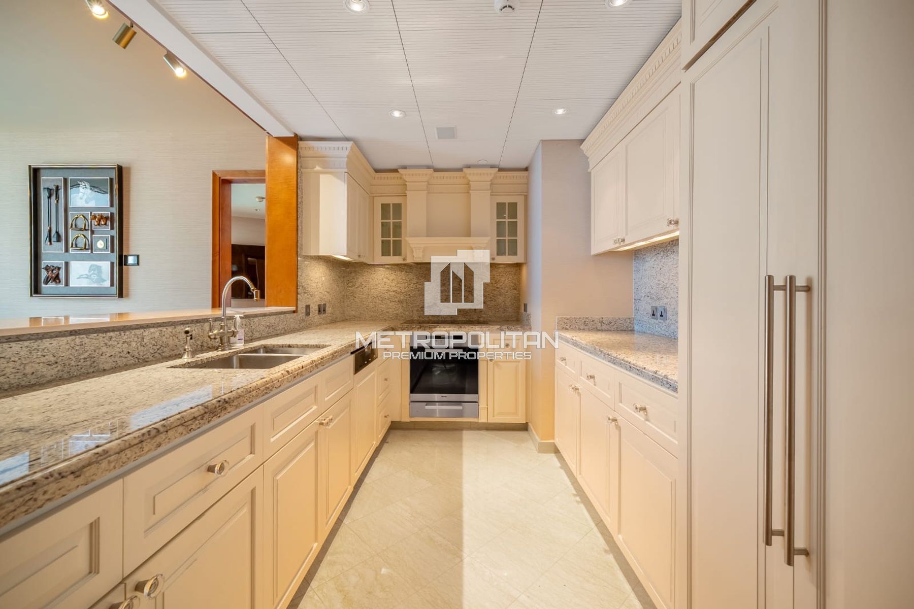 FULL FOUNTAIN VIEW | VACANT | TYPE E 2 BR
