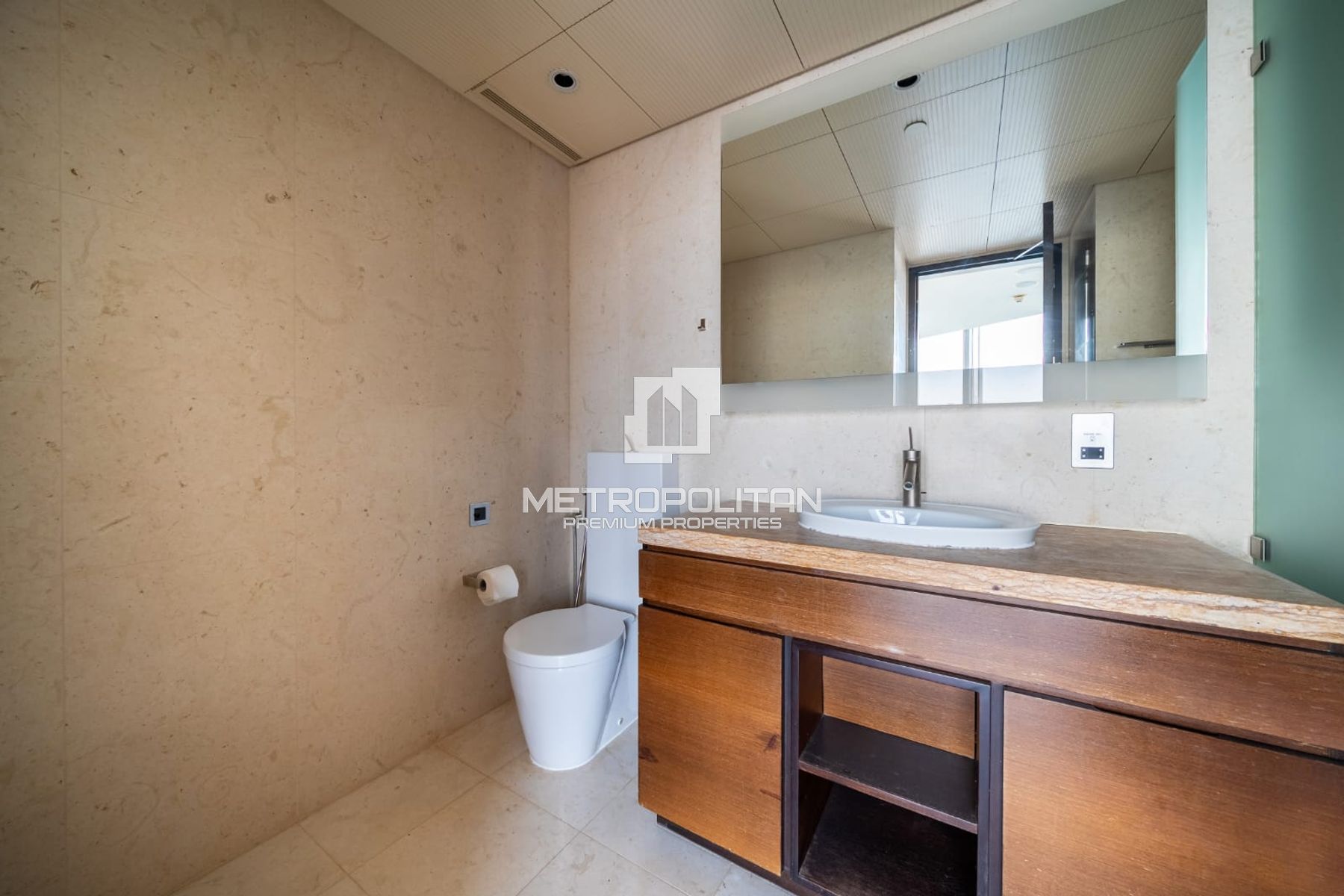 Full Fountain View | Panoramic Views | Type F