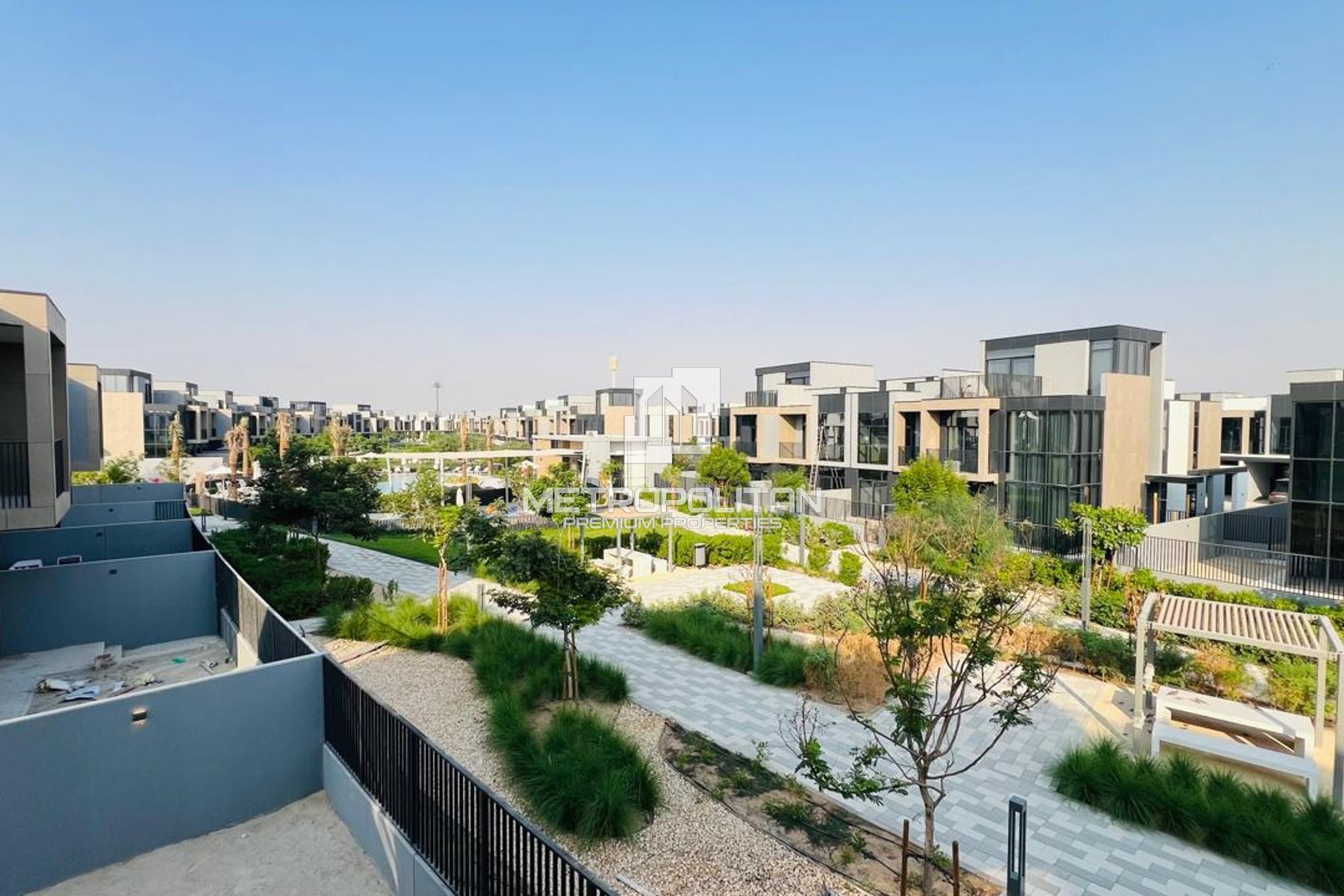 Brand New 4BR | G+1 | Premium Park & Pool View