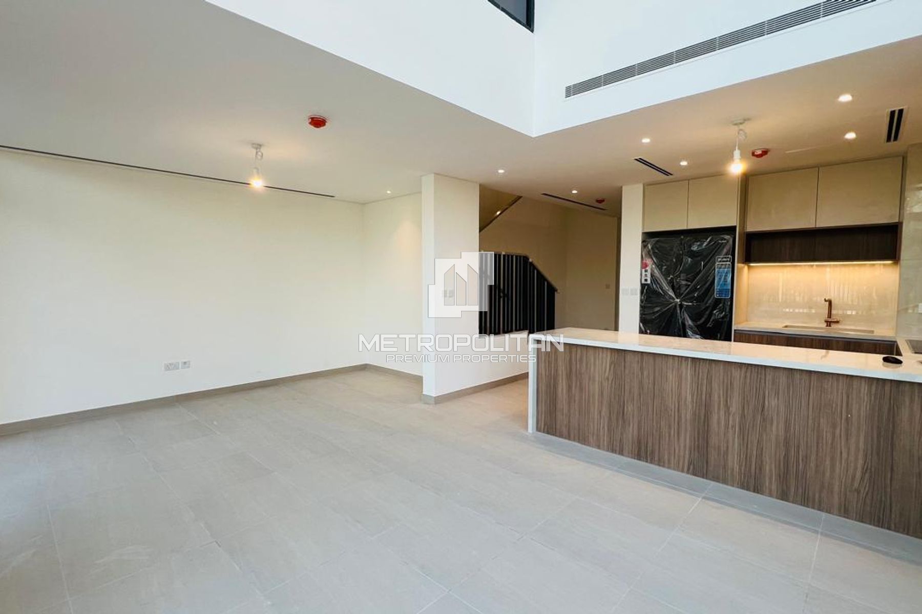 Brand New 4BR | G+1 | Premium Park & Pool View