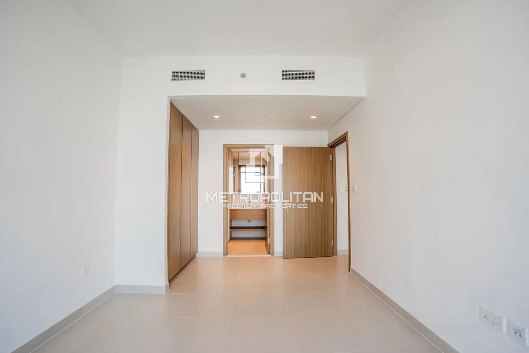 Huge Layout | High Floor | Brand New Unit