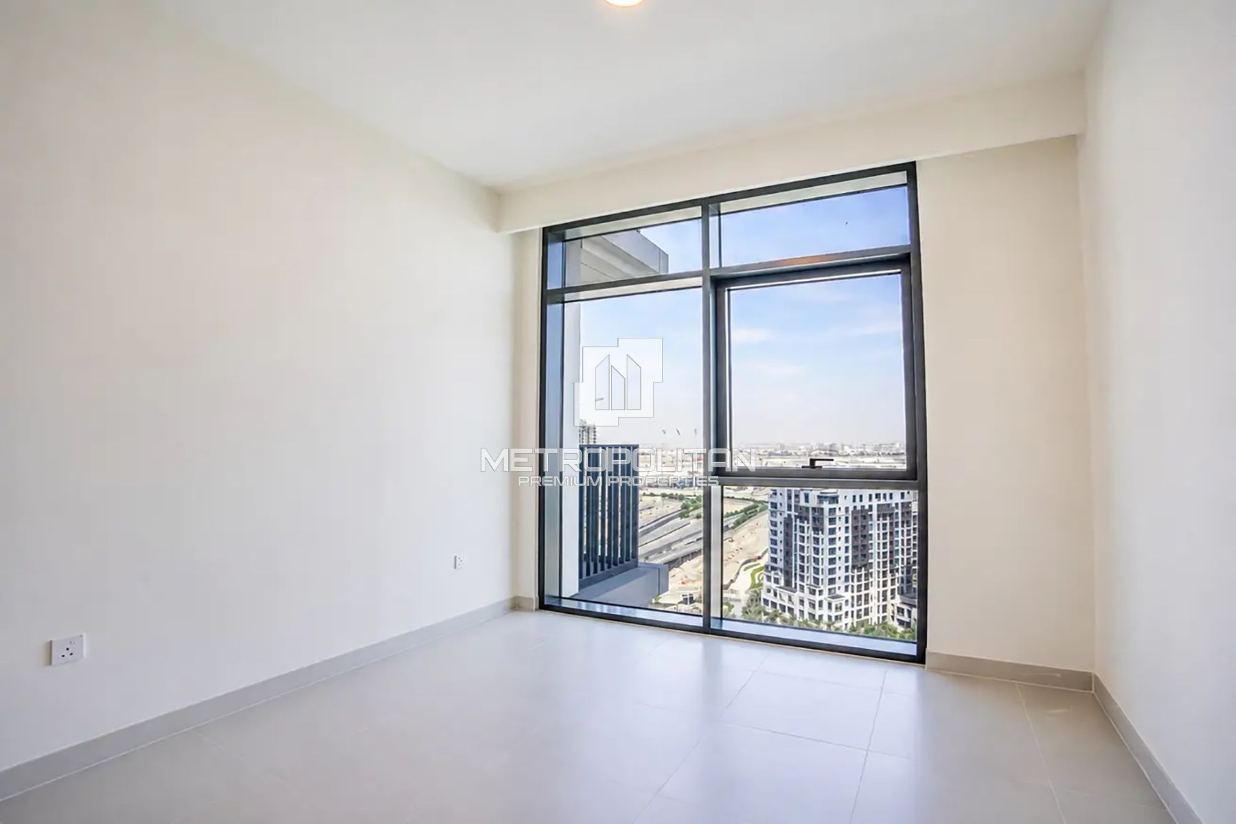 Huge Layout | High Floor | Brand New Unit