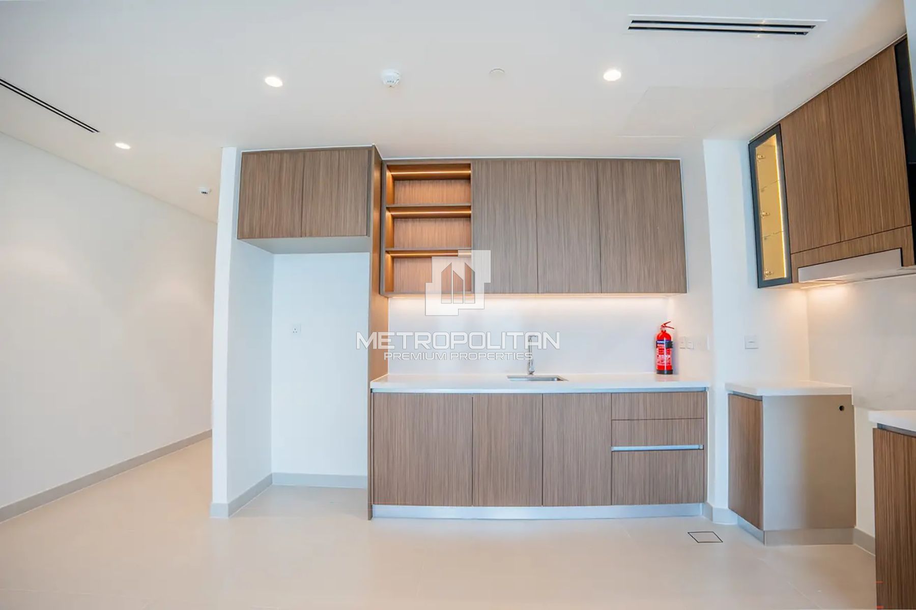 Huge Layout | High Floor | Brand New Unit